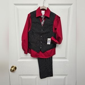 NEW Van Heusen Boy's Suit Set